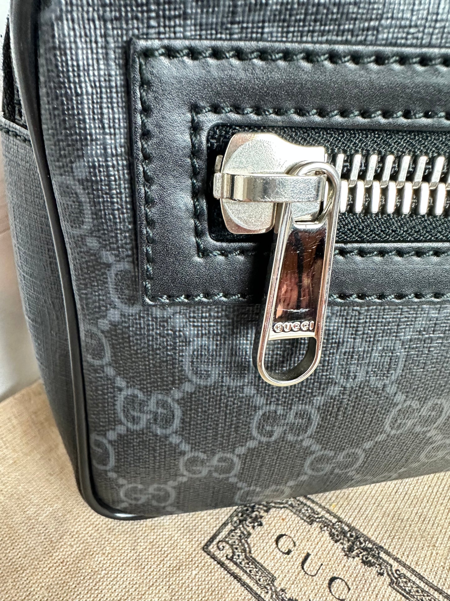 Gucci GG Supreme Canvas Belt Bumbag Black