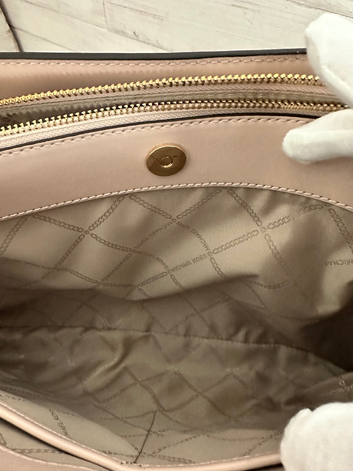 Michael Kors NWT Edith, Soft Pink Handbag/Crossbody