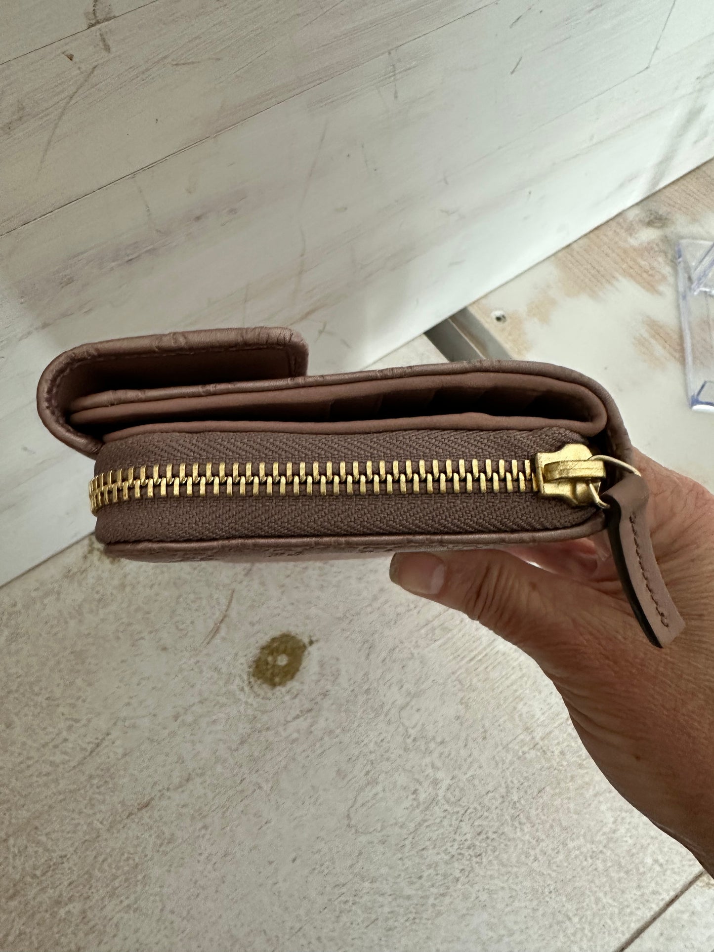 Gucci Metallic Pink Microguccissima Leather Continental Wallet