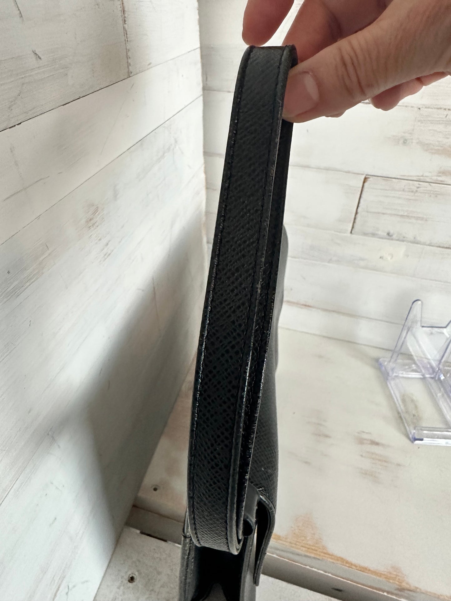 Louis Vuitton Vintage Selenga Clutch/Wristlet in Black Taiga Leather