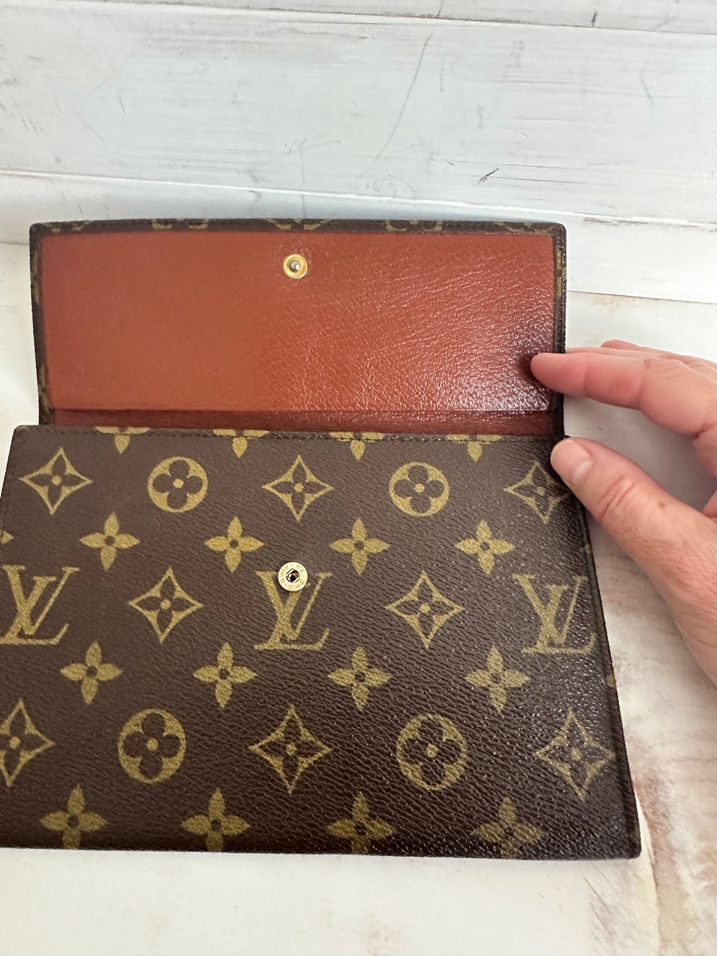 Louis Vuitton VINTAGE Trifold Monogram Wallet