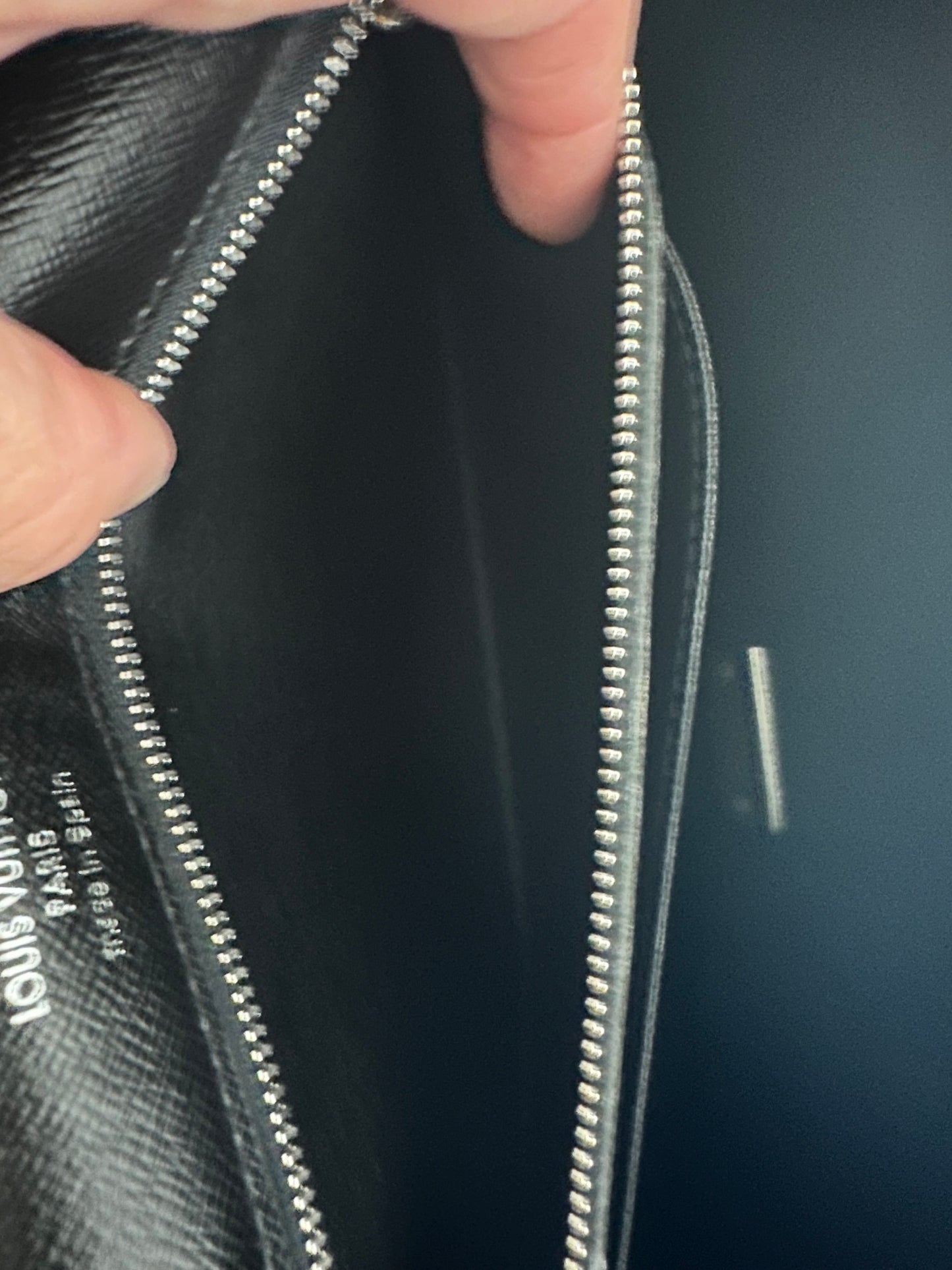 Louis Vuitton Vintage Selenga Clutch/Wristlet in Black Taiga Leather