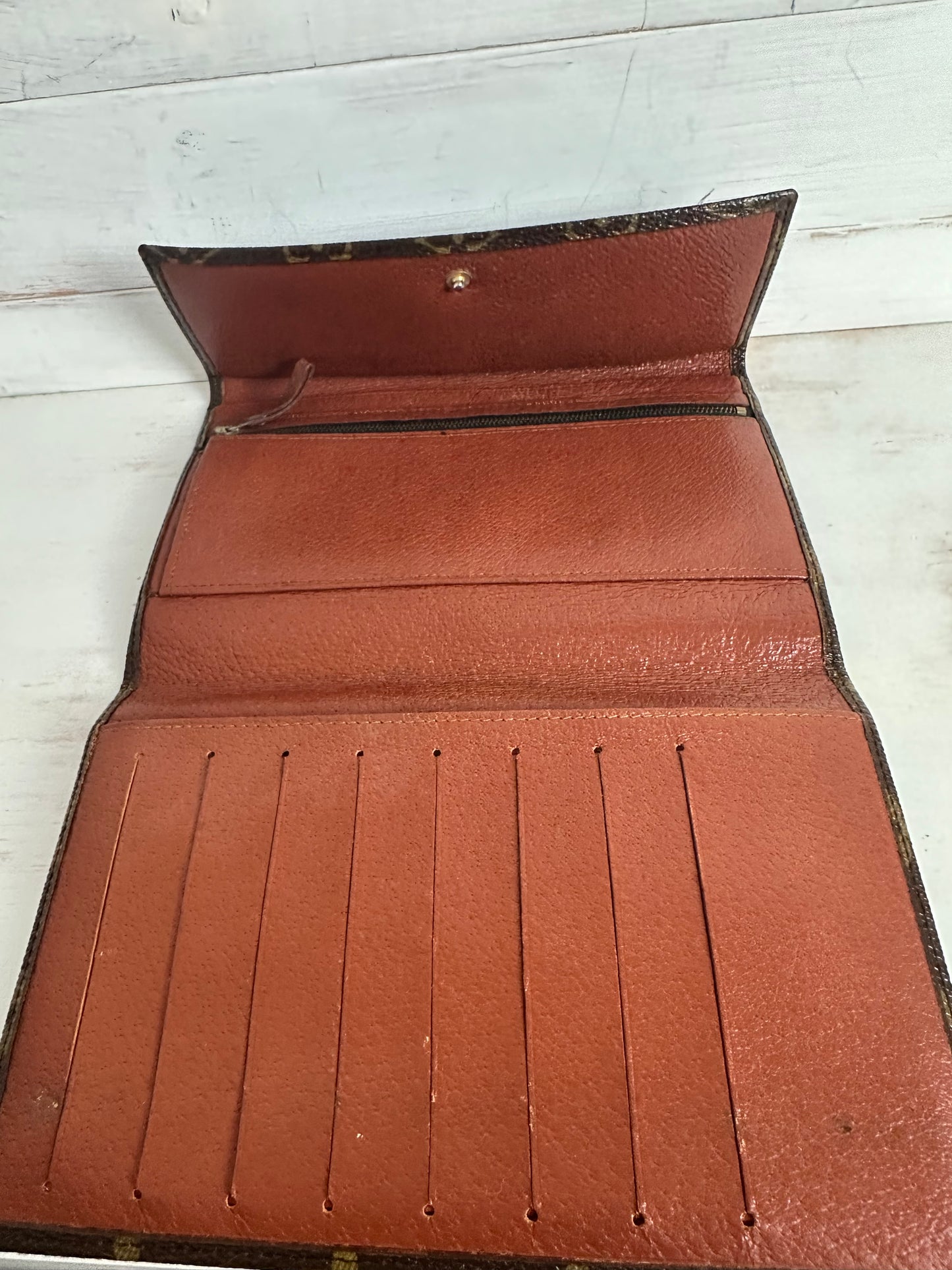Louis Vuitton VINTAGE Trifold Monogram Wallet