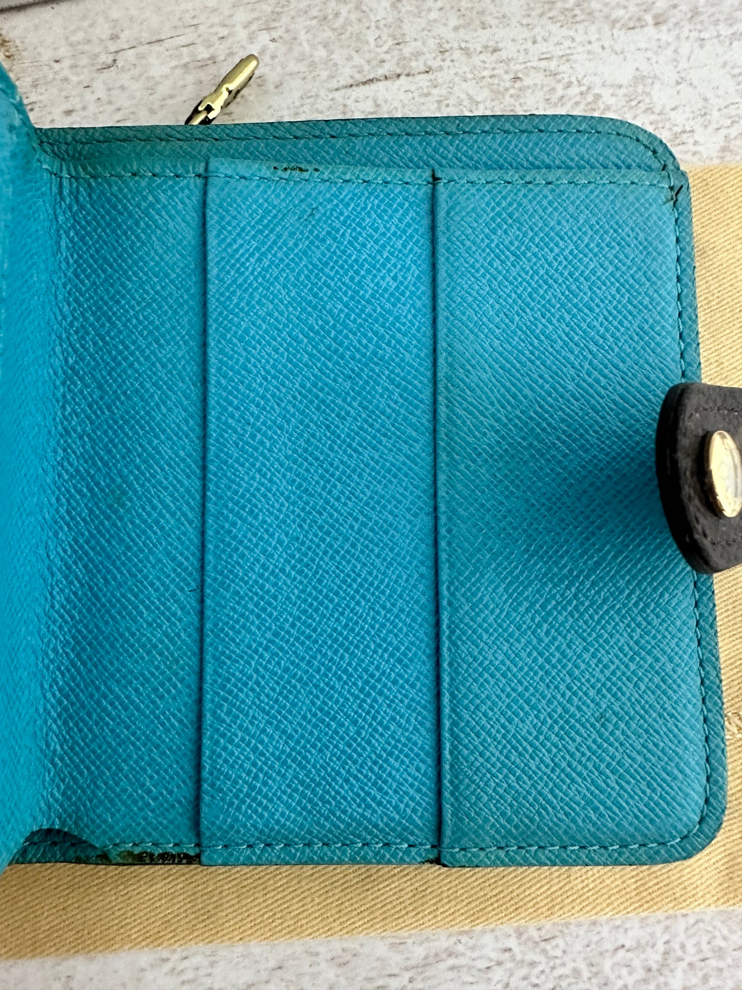 Louis Vuitton Limited Edition Monogram Bellboy Compact
