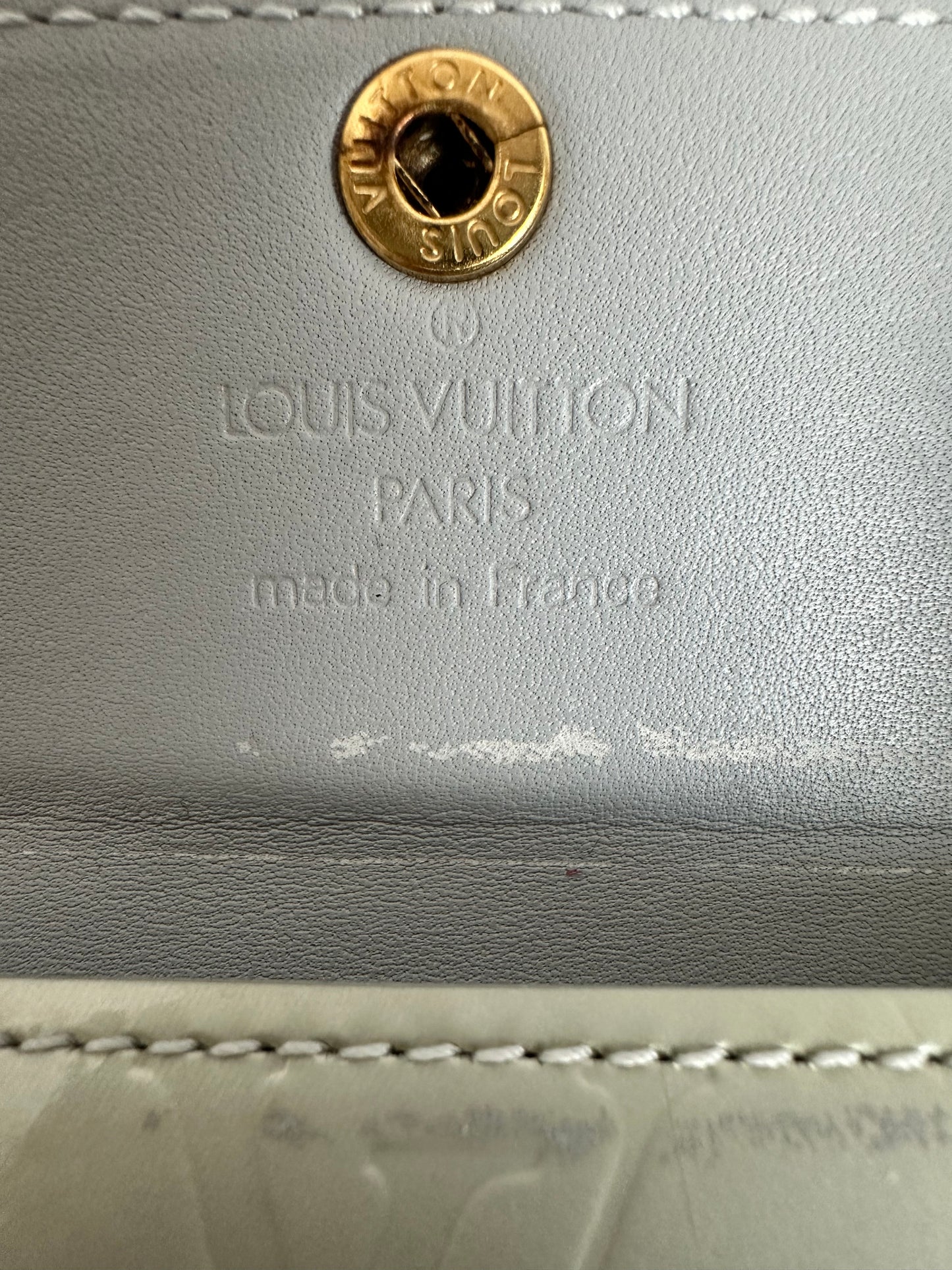 Louis Vuitton Vernis Virtouse Monogram Card Wallet - Pistachio Green