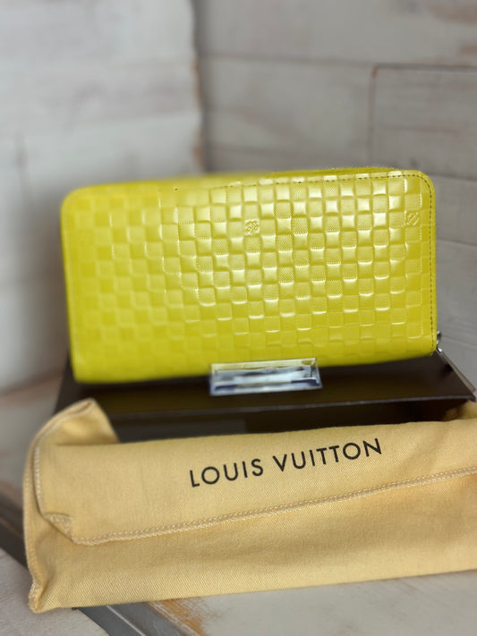Louis Vuitton Limited Edition Yellow Damier Facettes Zippy Wallet