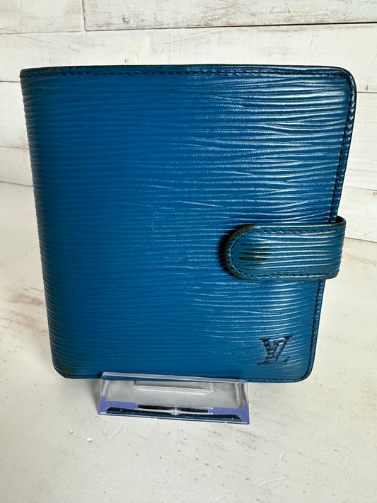 Louis Vuitton VINTAGE Blue Epi Bifold
