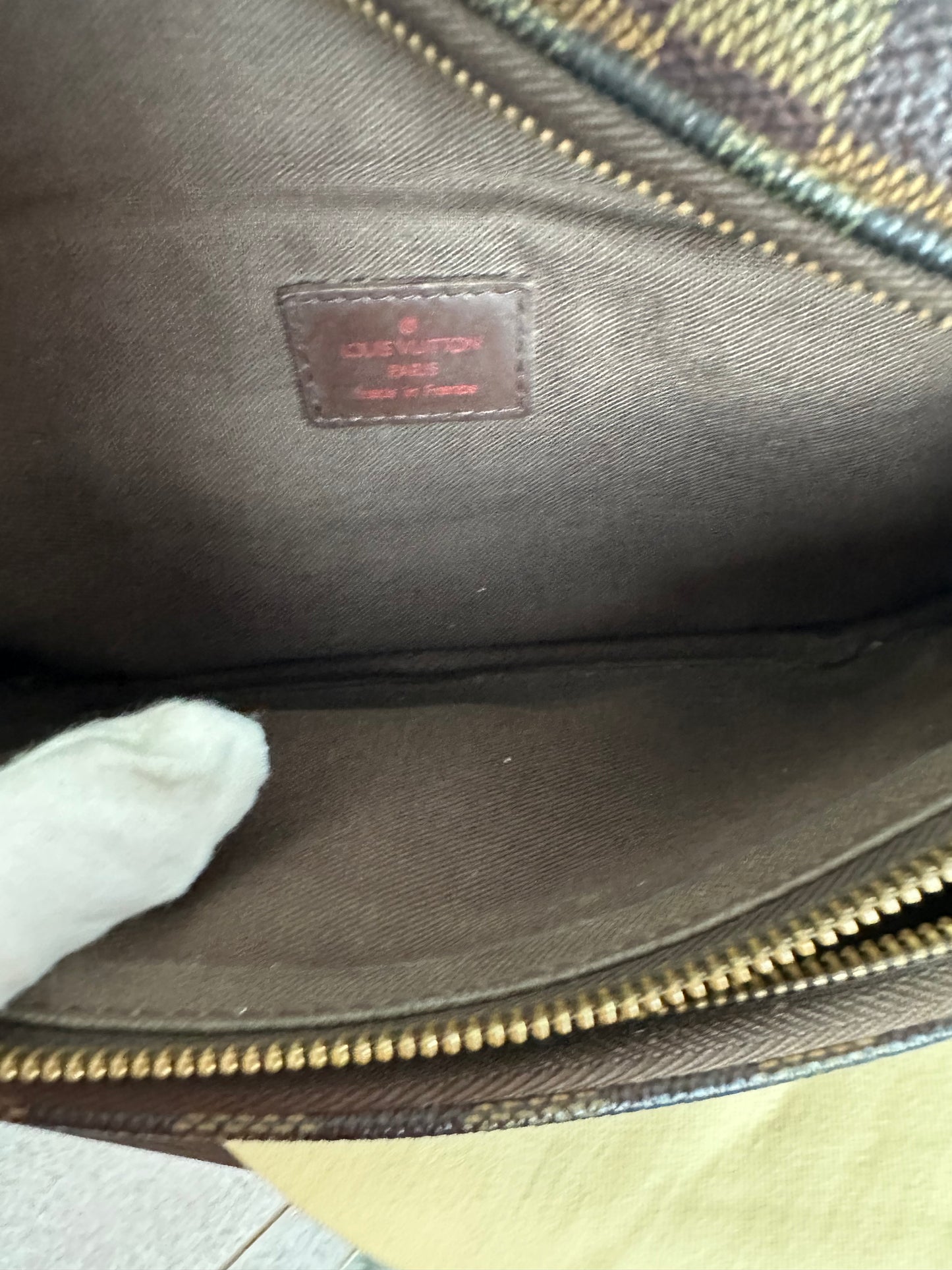 Louis Vuitton Damier Ebene Melville Bumbag