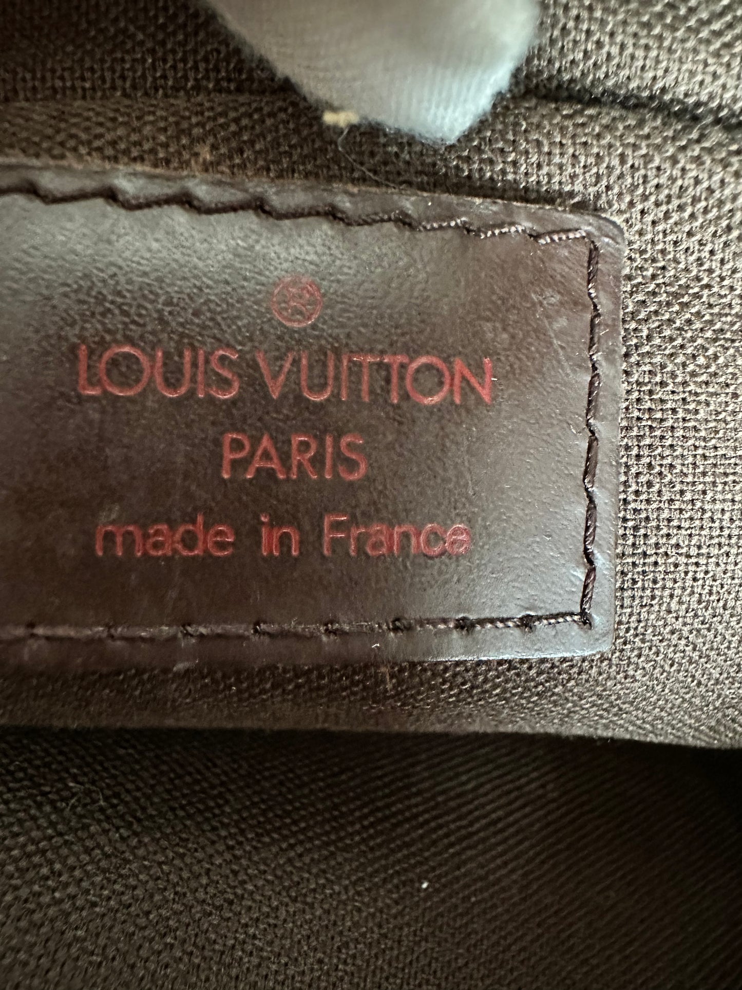 Louis Vuitton Damier Ebene Melville Bumbag