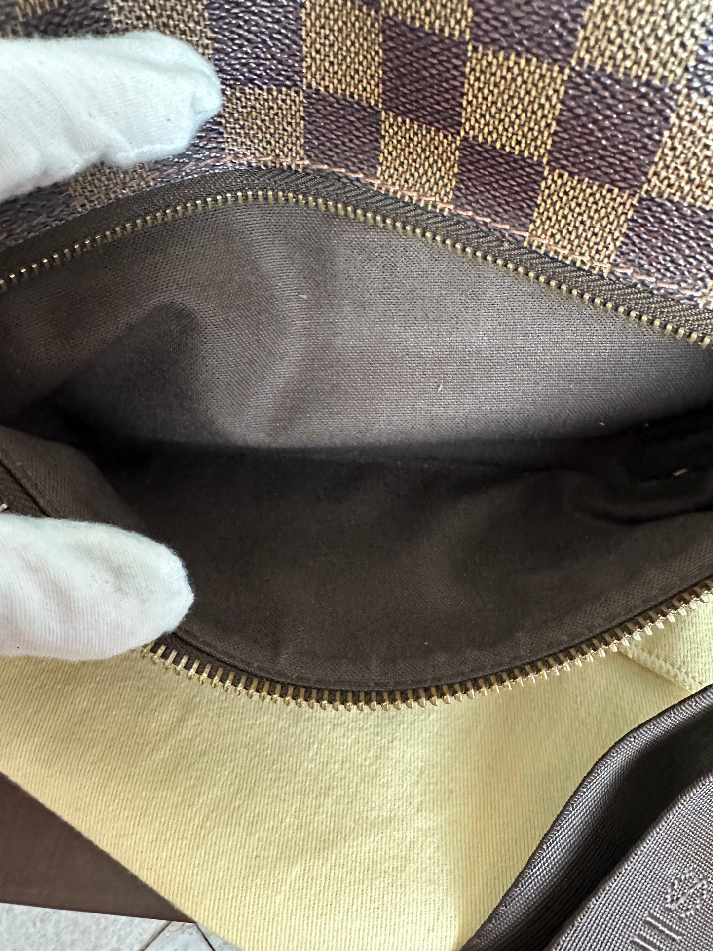 Louis Vuitton Damier Ebene Melville Bumbag