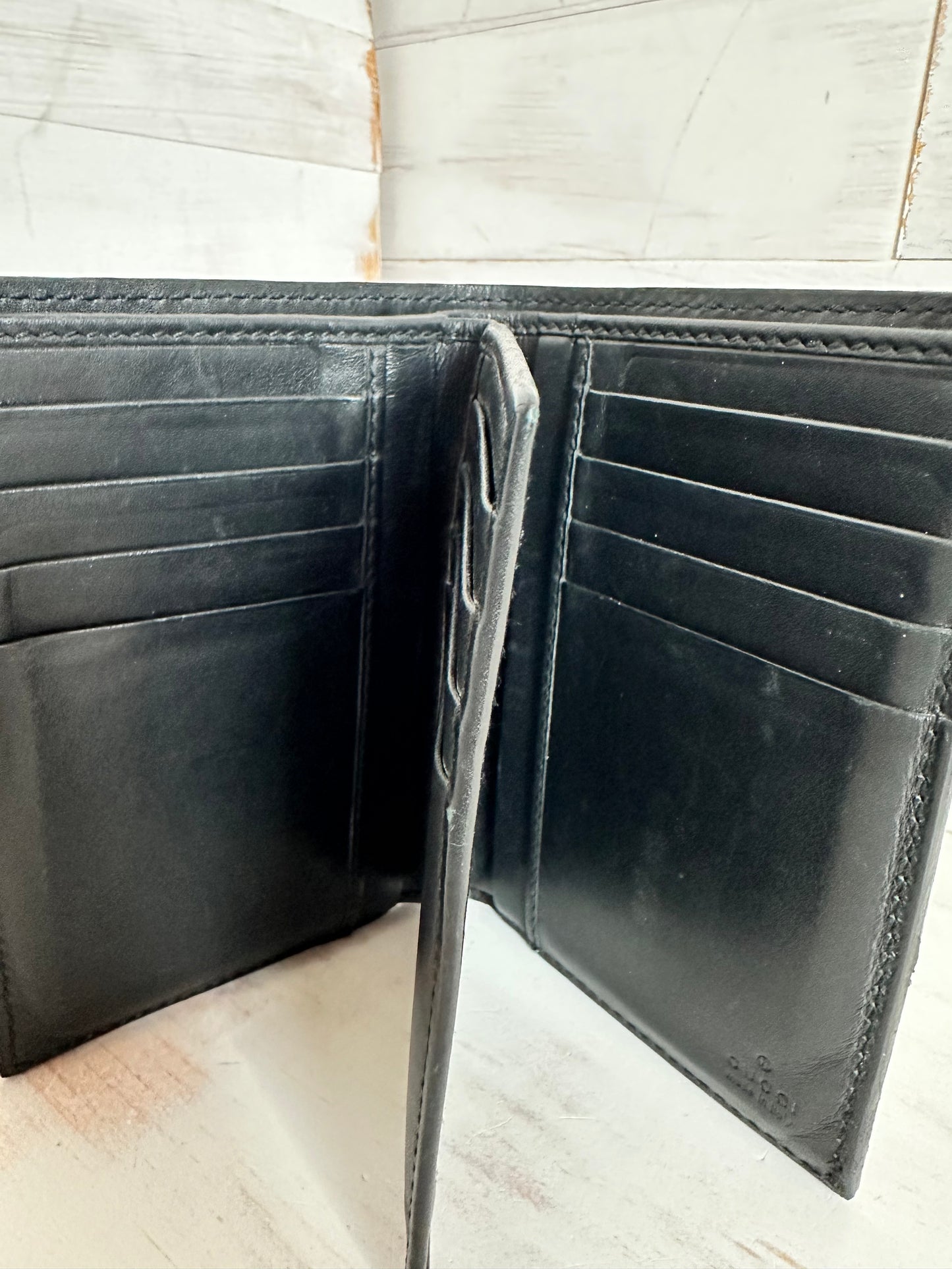 Gucci GG Logo Black Calfskin Leather Trifold