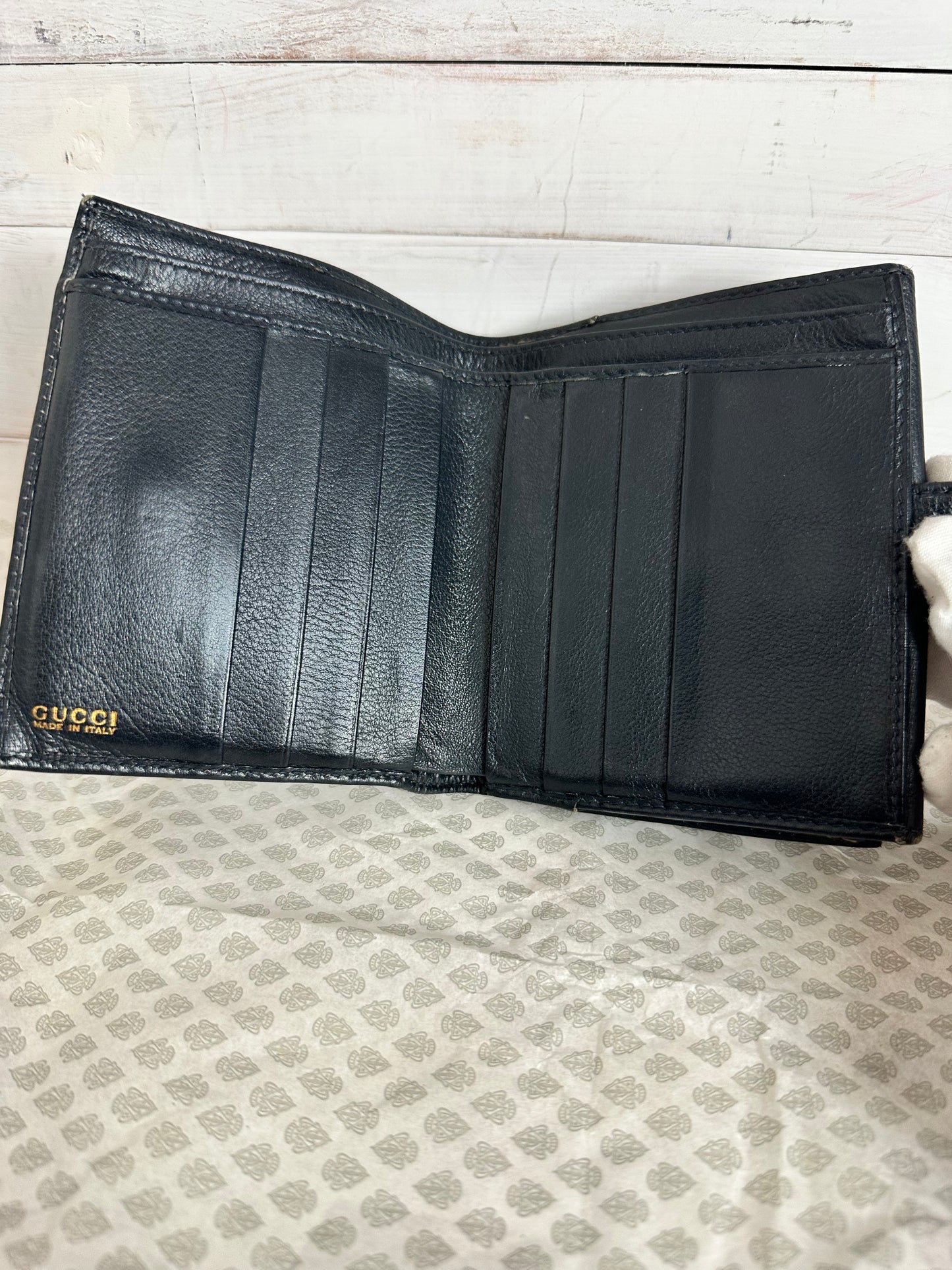 Gucci Vintage Calfskin Black Bifold Wallet