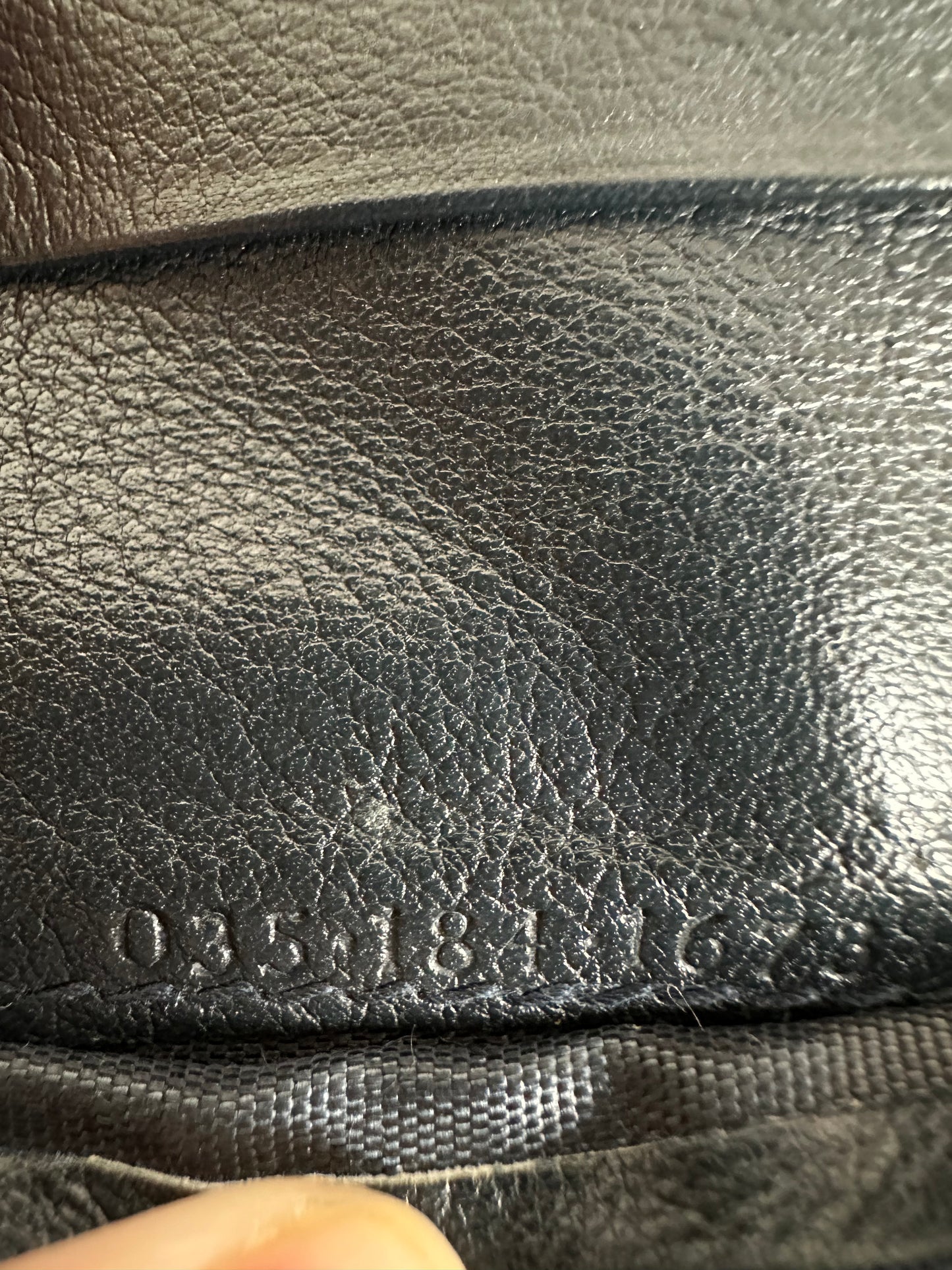 Gucci Vintage Calfskin Black Bifold Wallet
