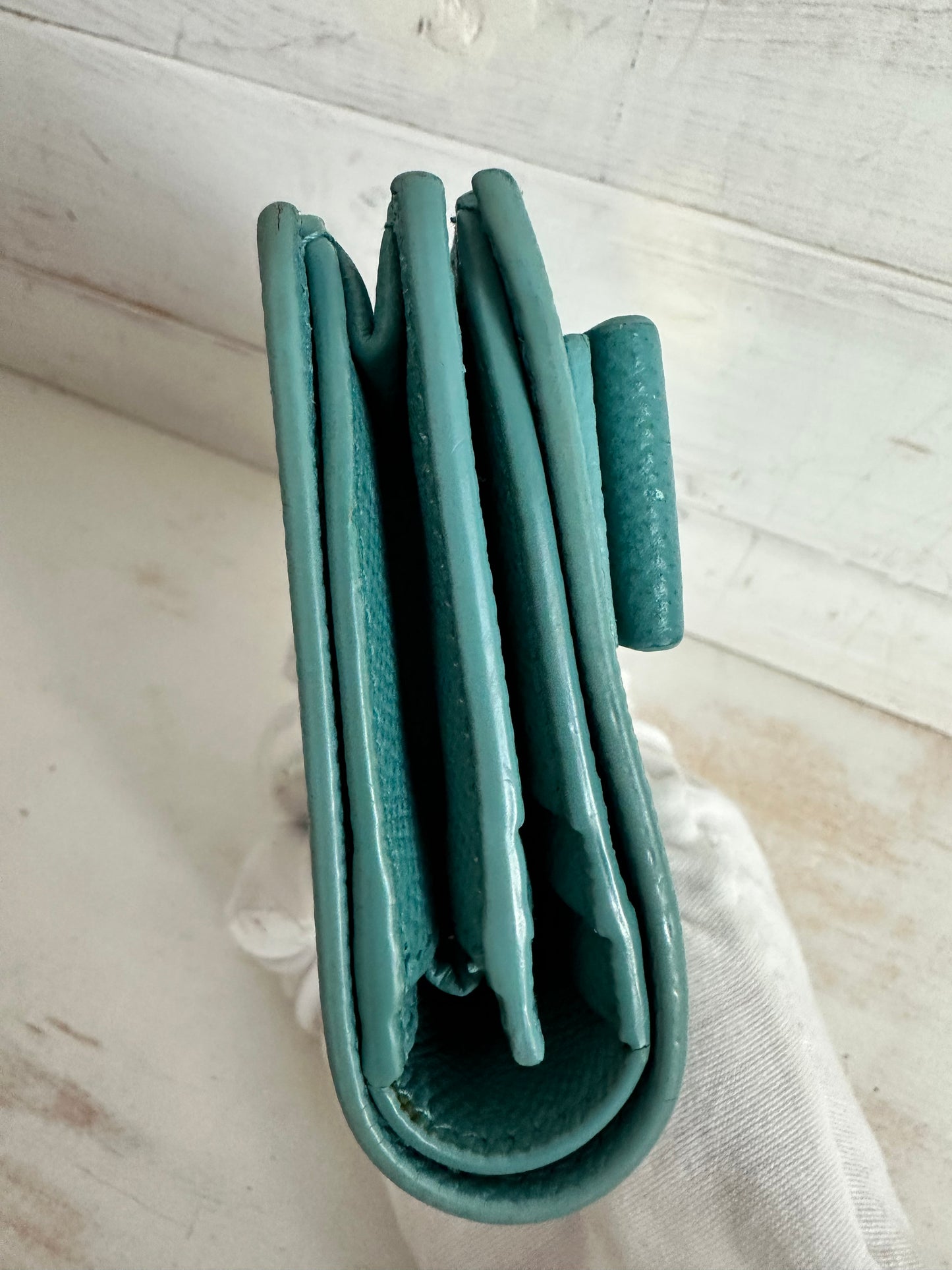 Salvatore Ferragamo Fiocco Vara Tyrone Turquoise Bifold Wallet