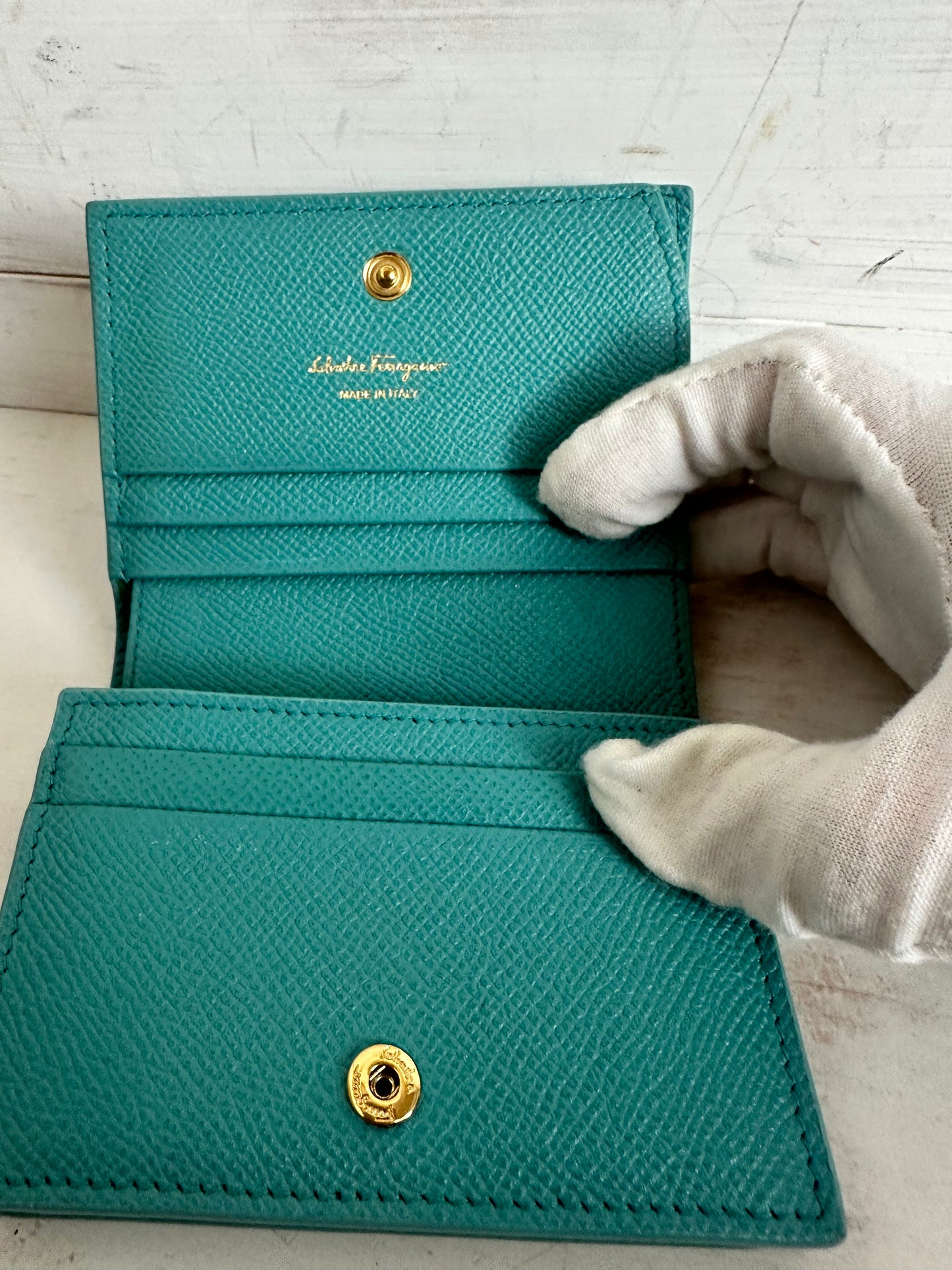 Salvatore Ferragamo Fiocco Vara Tyrone Turquoise Bifold Wallet