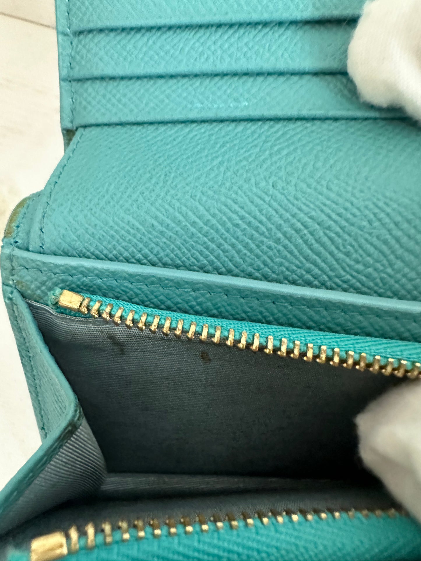 Salvatore Ferragamo Fiocco Vara Tyrone Turquoise Bifold Wallet
