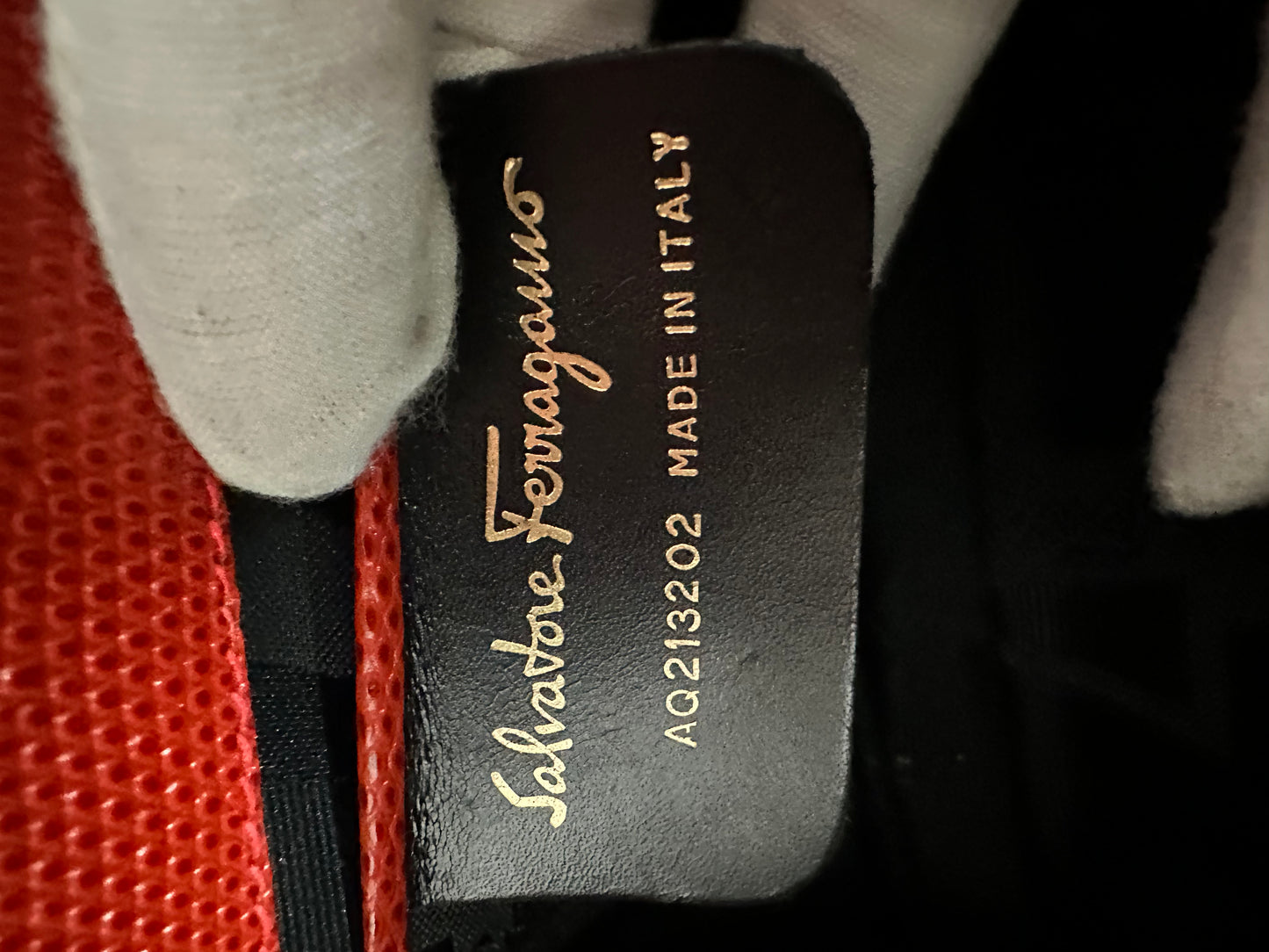 Salvatore Ferragamo Red Vara Shoulder/Crossbody Bag