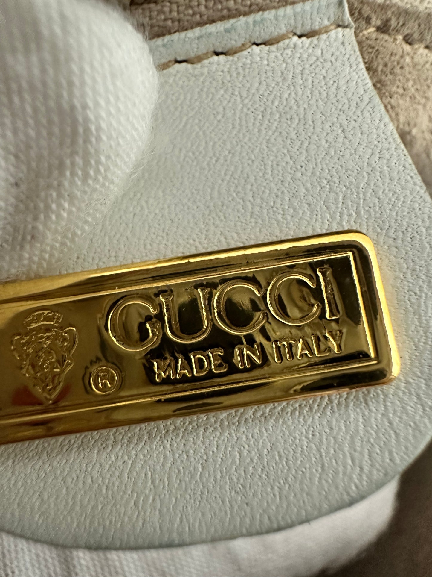 Gucci RARE Vintage Canteen White Leather Shoulder/Crossbody