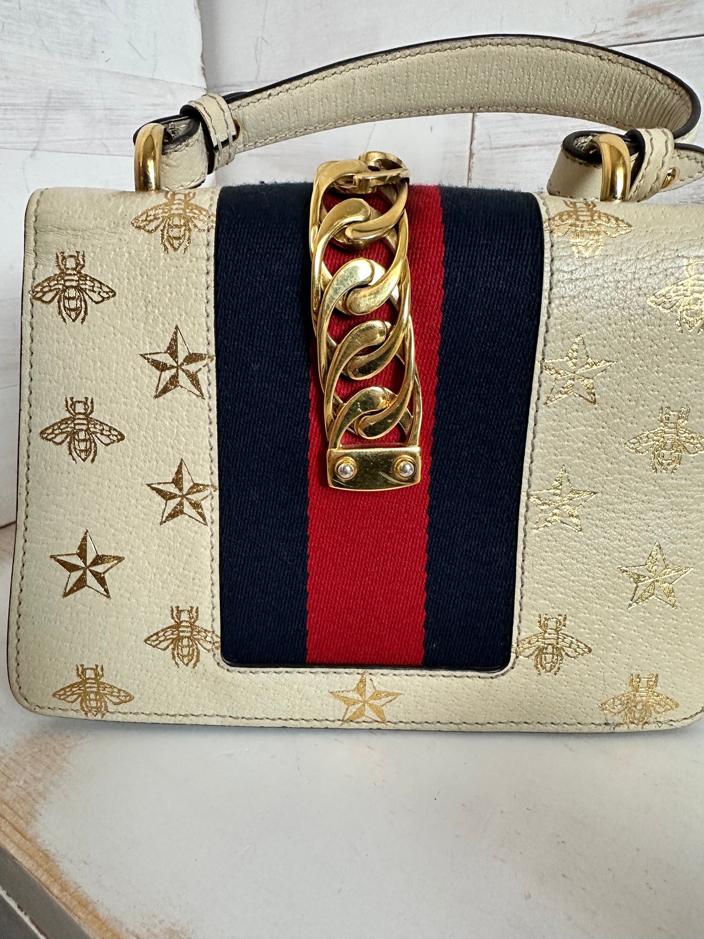 Gucci Mini Sylvie Bee in Cream Leather