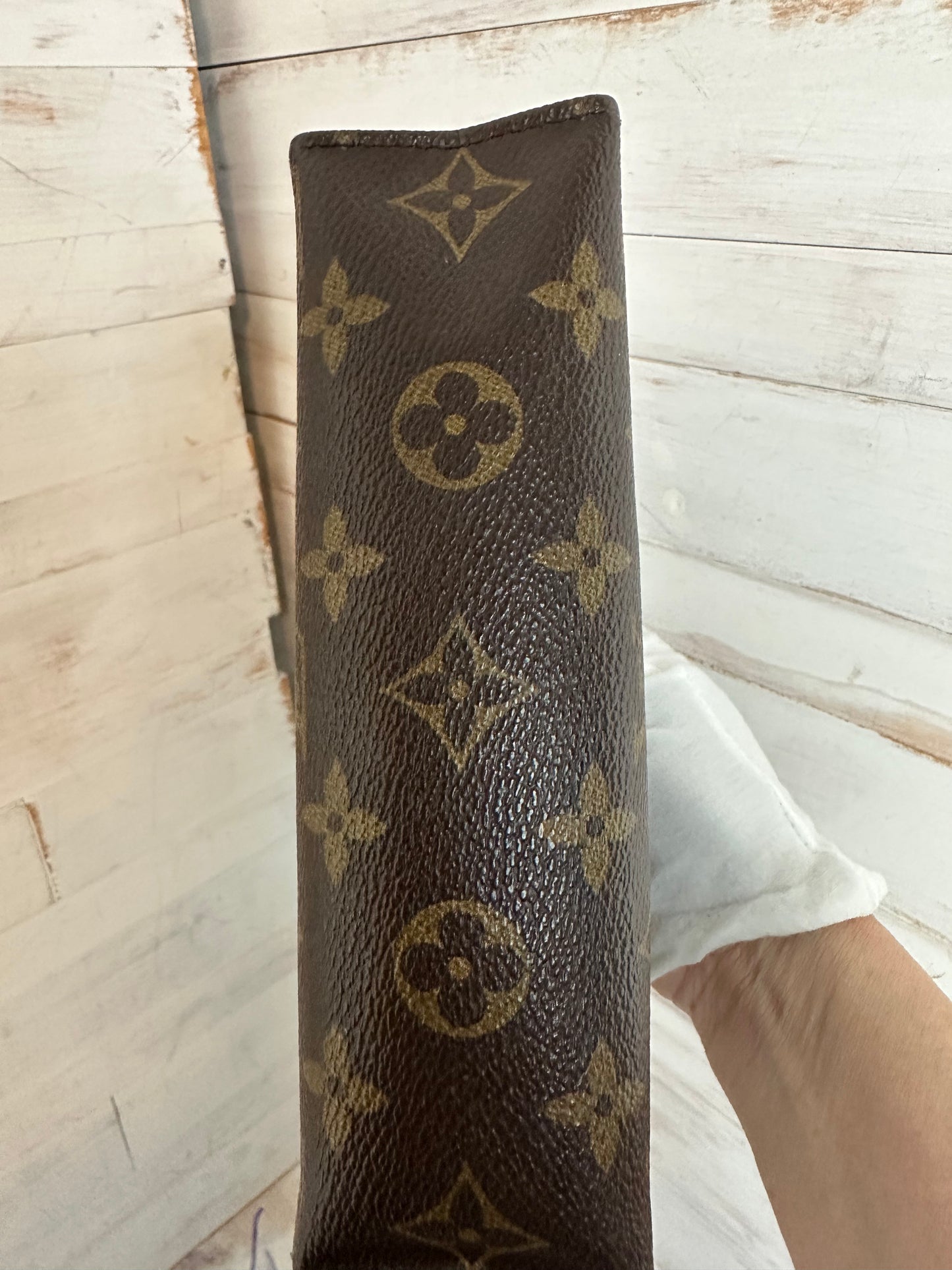 Louis Vuitton Monogram Canvas Toiletry 19
