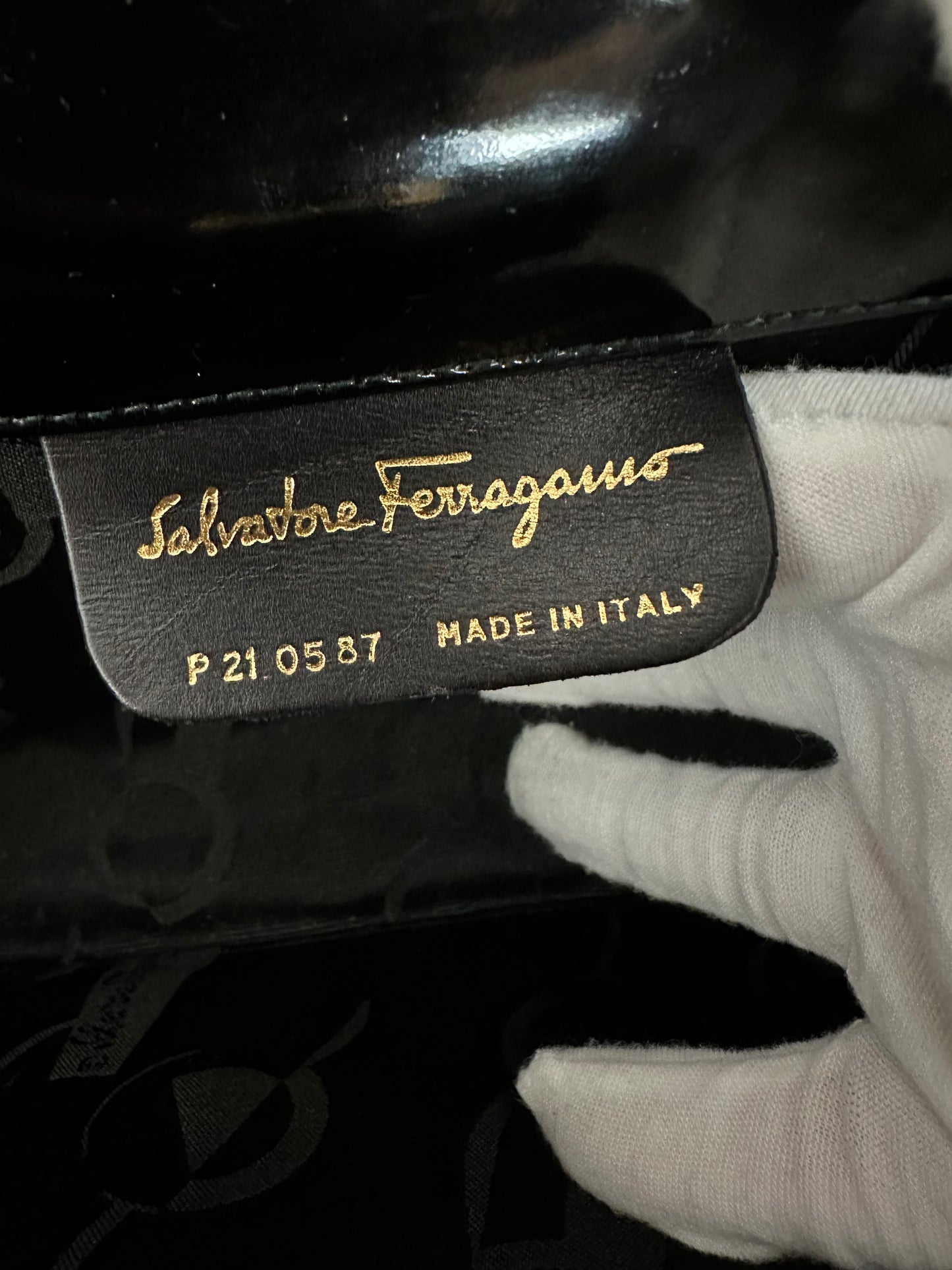 Salvatore Ferragamo Diana Crossbody/Clutch Black Patent Leather