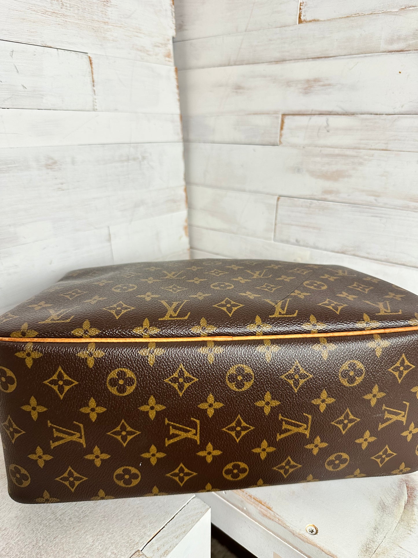 Louis Vuitton Monogram Deauville