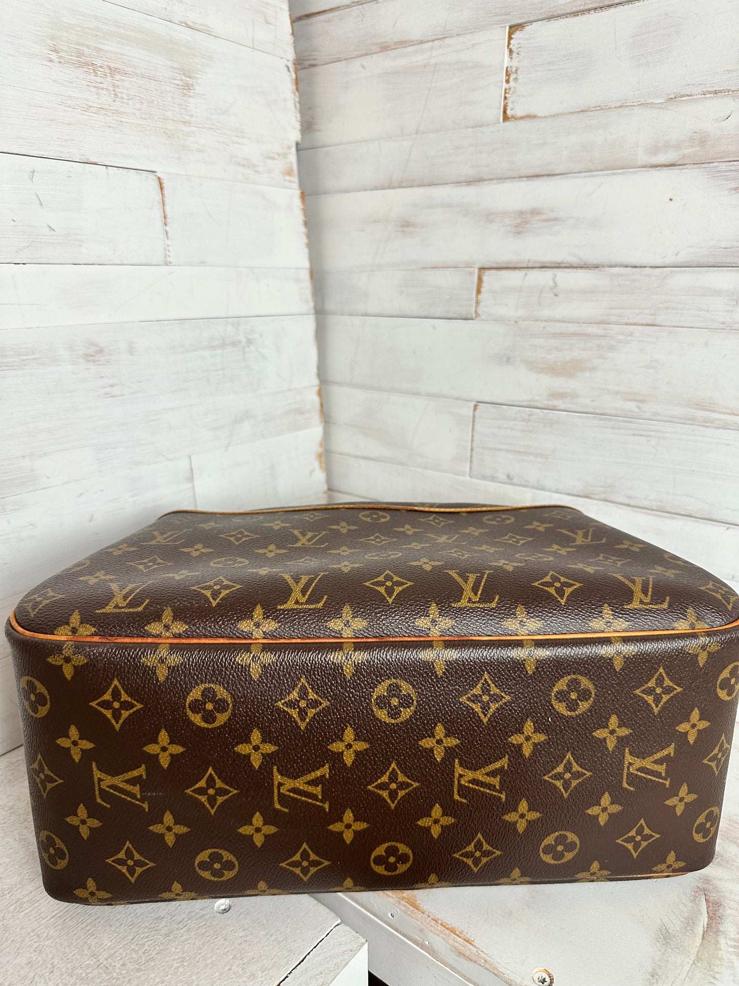 Louis Vuitton Monogram Deauville