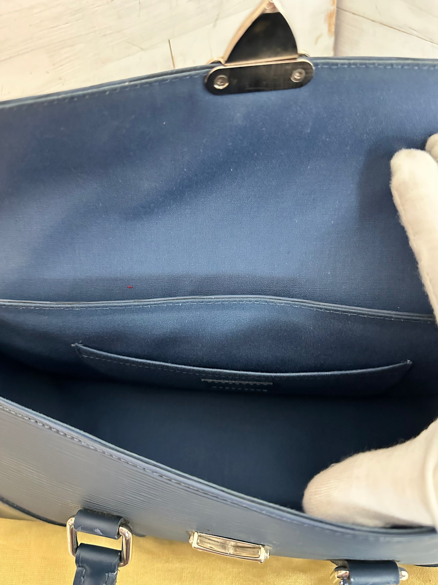 Louis Vuitton Rare Collectible Segur PM Myrtille Blue Epi Leather Handbag