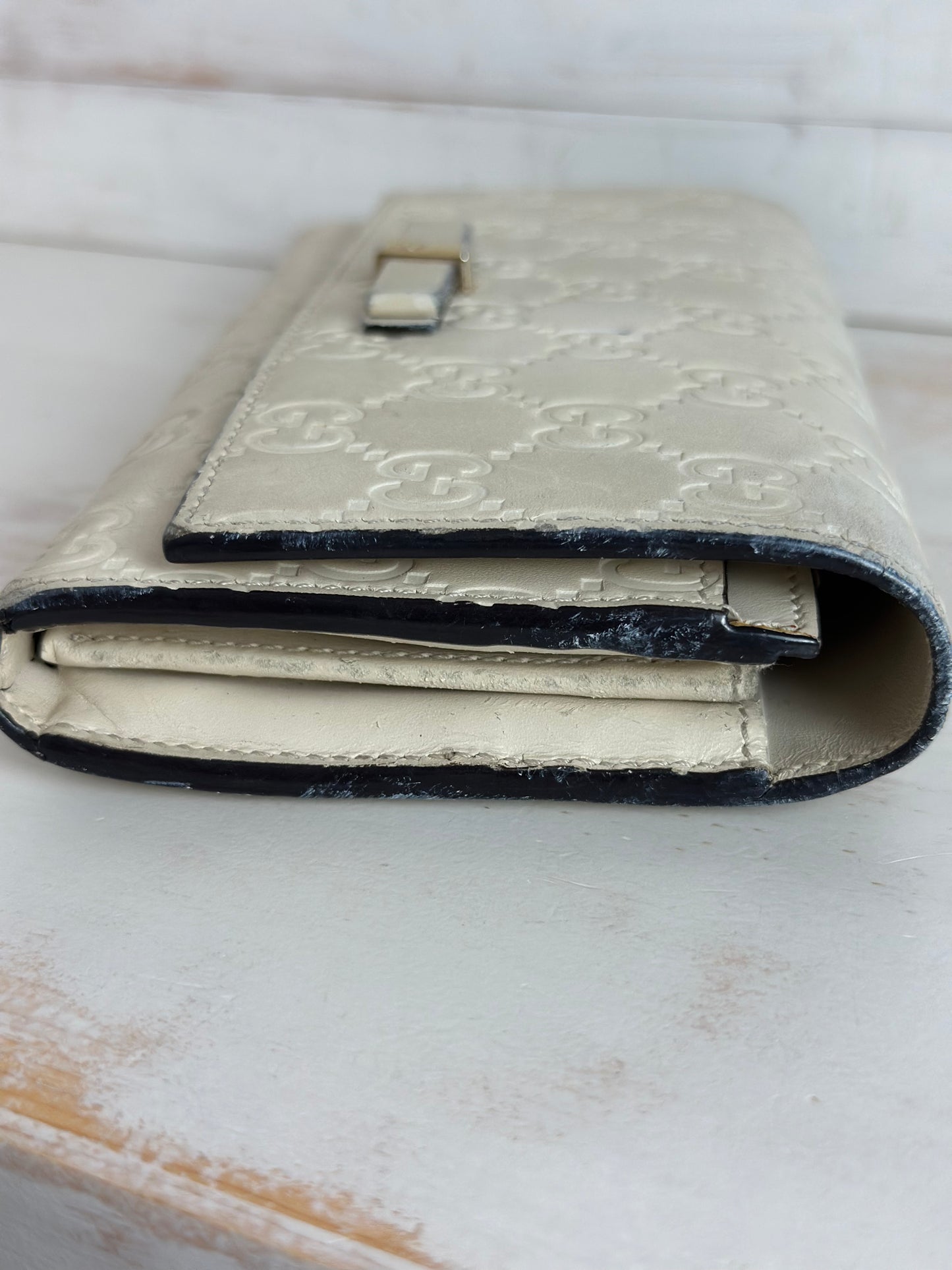 Gucci Guccissima Leather Continental Long Wallet in Cream