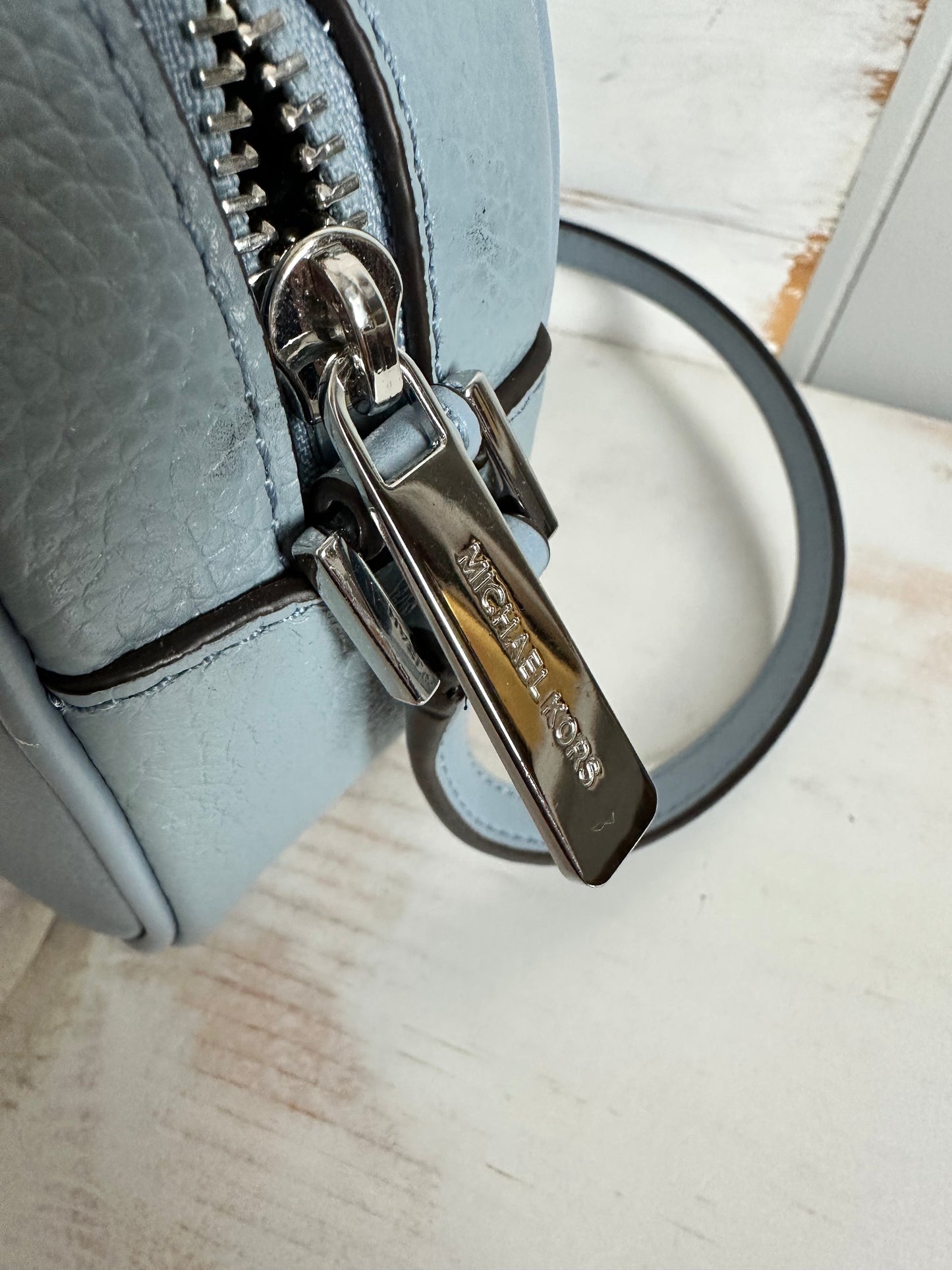 Michael Kors Jet Set Oval Baby Blue Crossbody