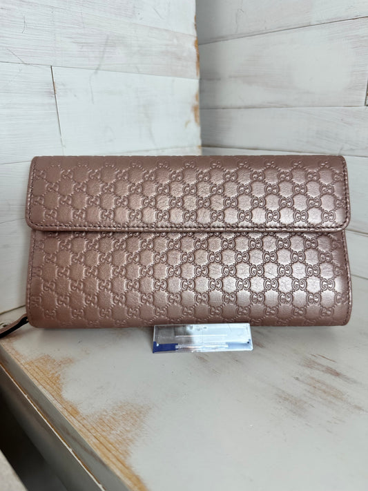 Gucci Metallic Pink Microguccissima Leather Continental Wallet