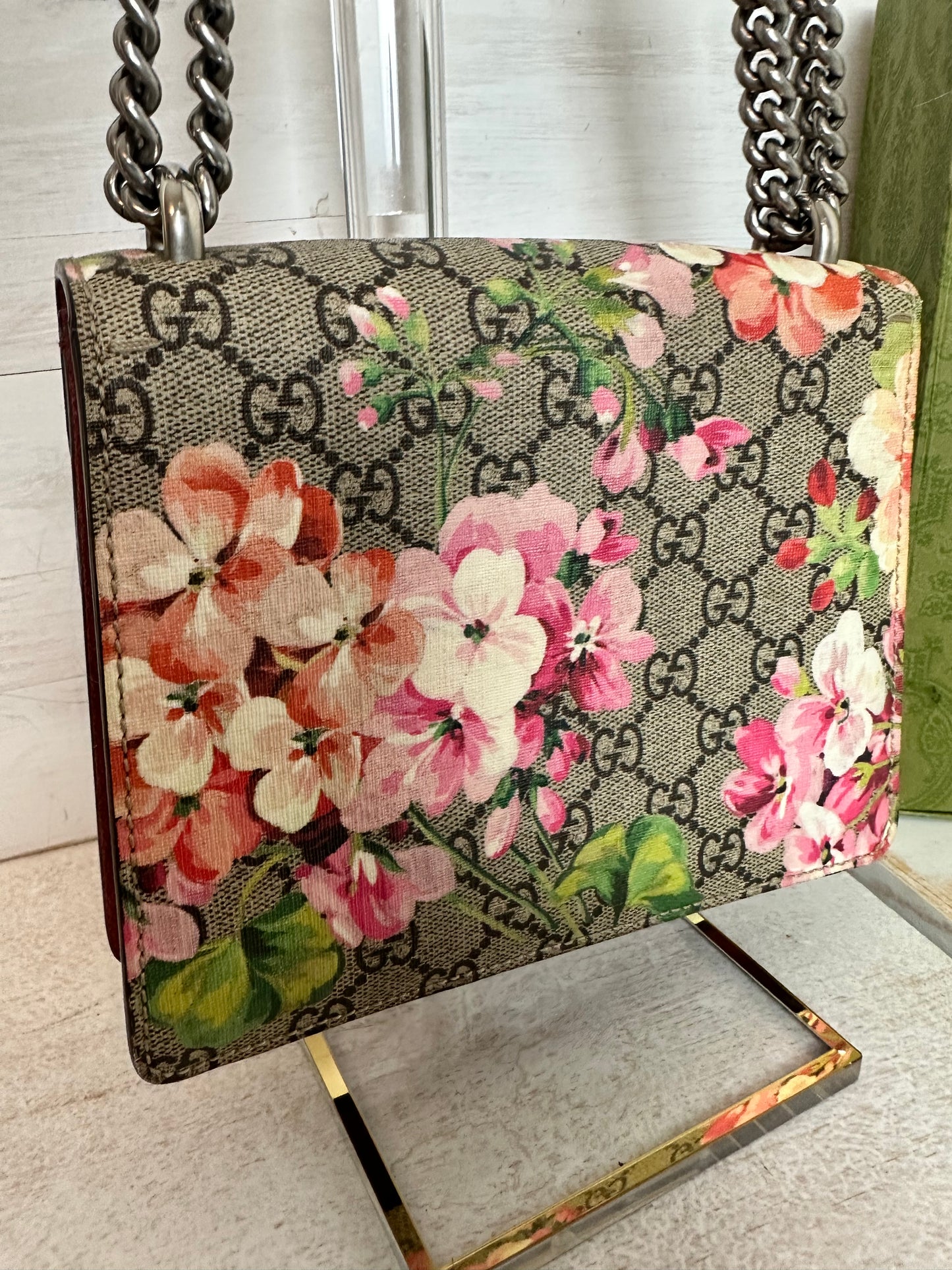 Gucci GG Supreme Blooms Mini Dionysus