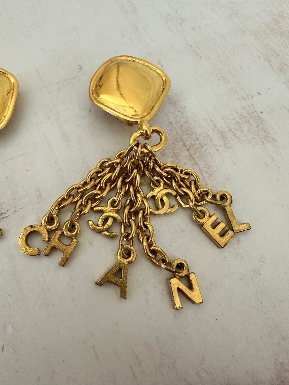 Vintage CHANEL Gold Plated CHANEL Letter CC Logo Chain Tassel Drop Clip-On Earrings – Rare