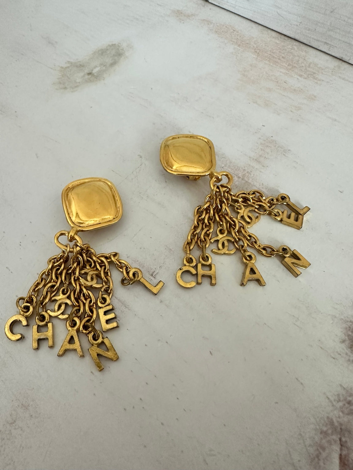Vintage CHANEL Gold Plated CHANEL Letter CC Logo Chain Tassel Drop Clip-On Earrings – Rare