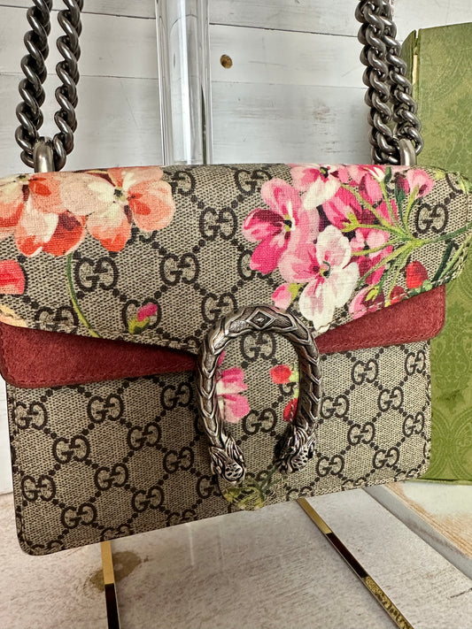Gucci GG Supreme Blooms Mini Dionysus