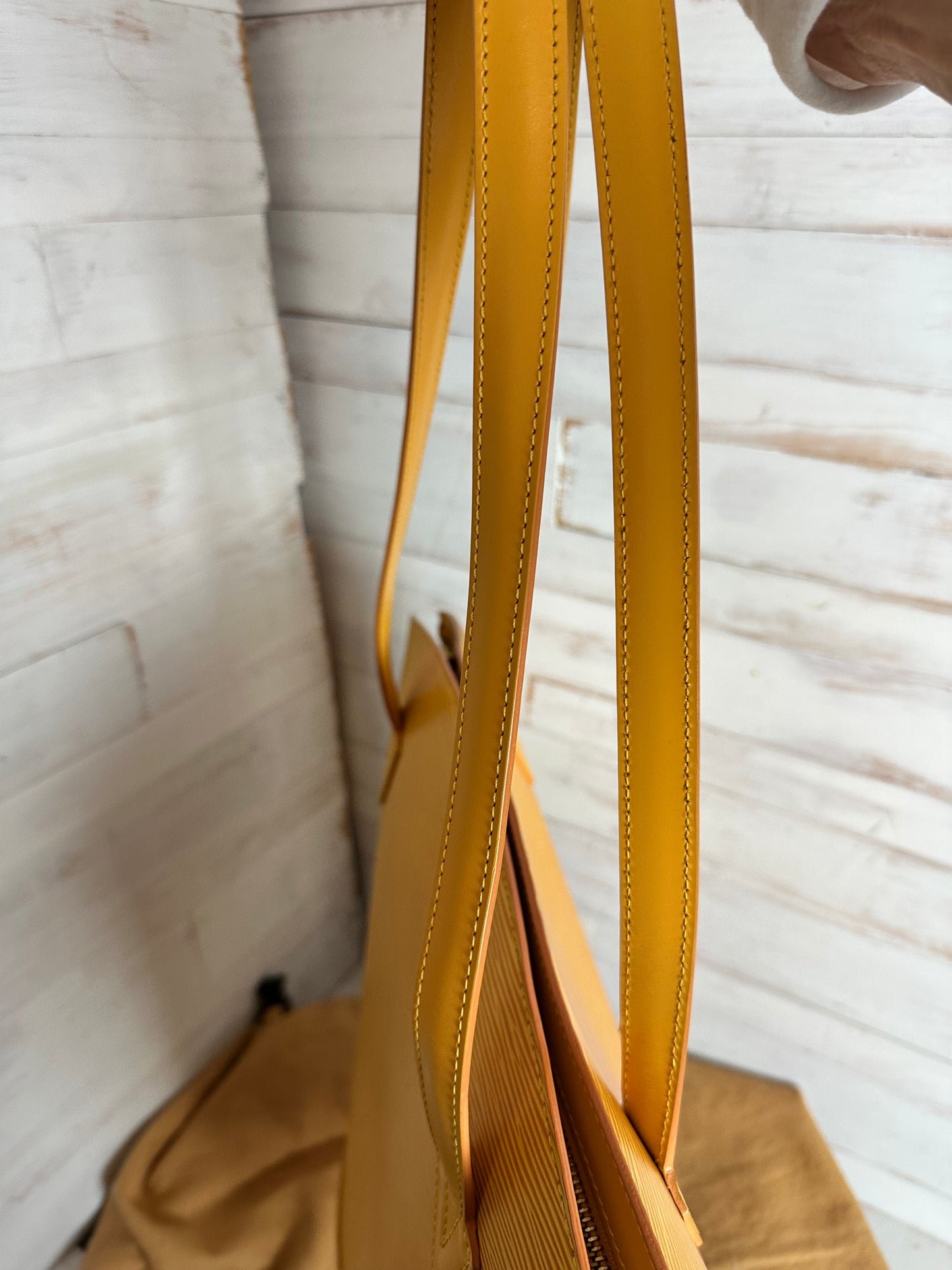 Louis Vuitton VINTAGE Yellow Epi St. Jacques GM