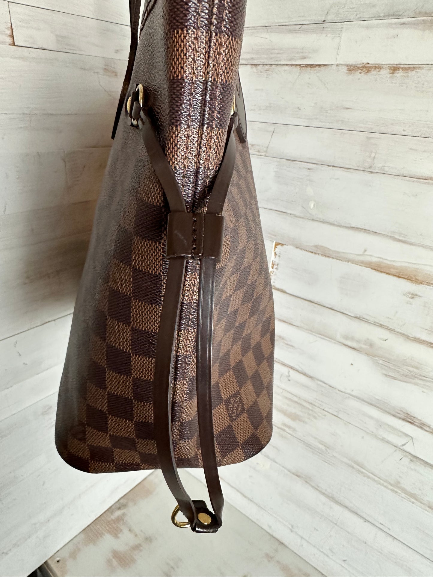 Louis Vuitton Damier Ebene Neverfull MM