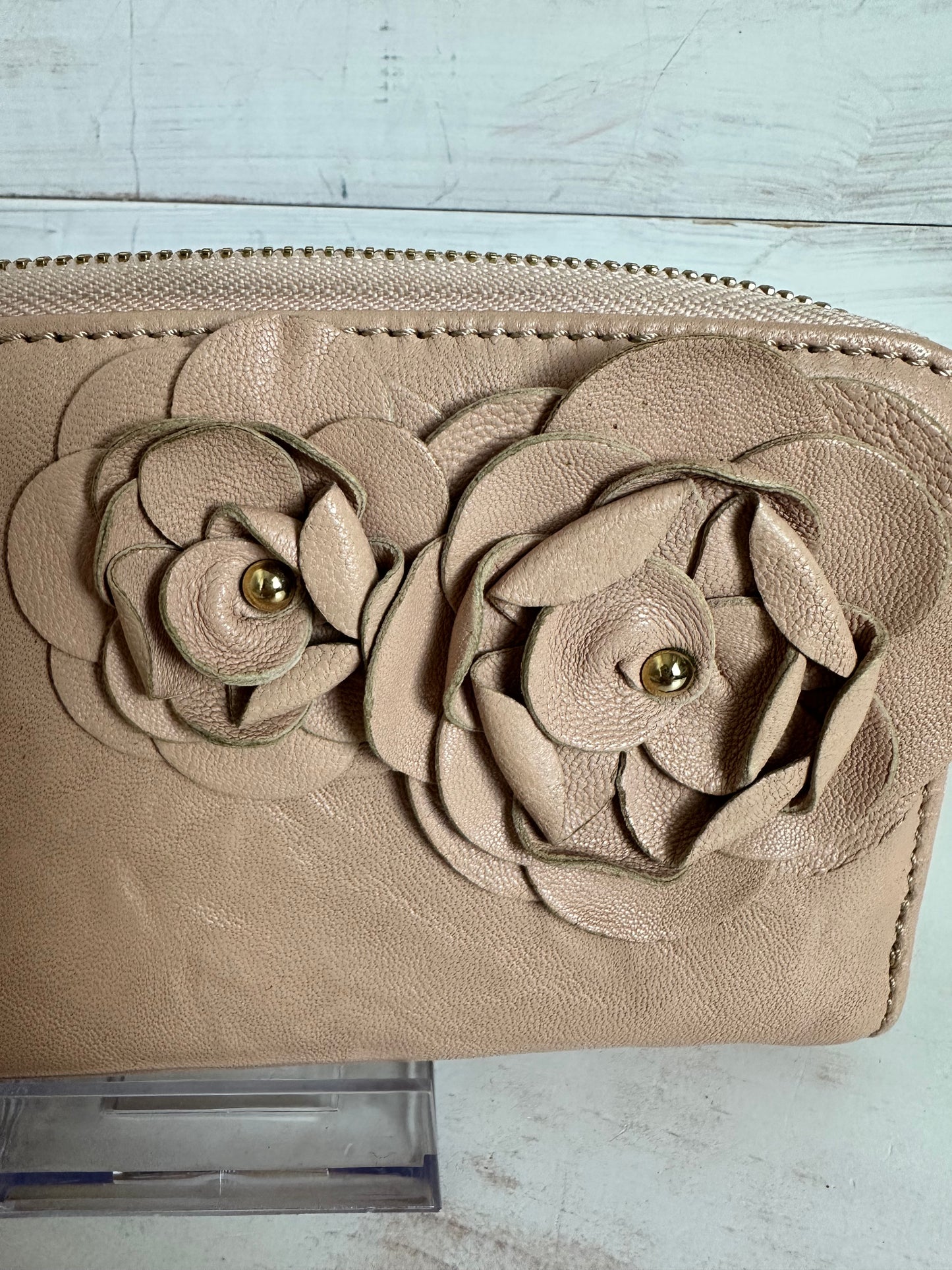 Jimmy Choo Flower Zip Around Wallet in Powder Biker Leather