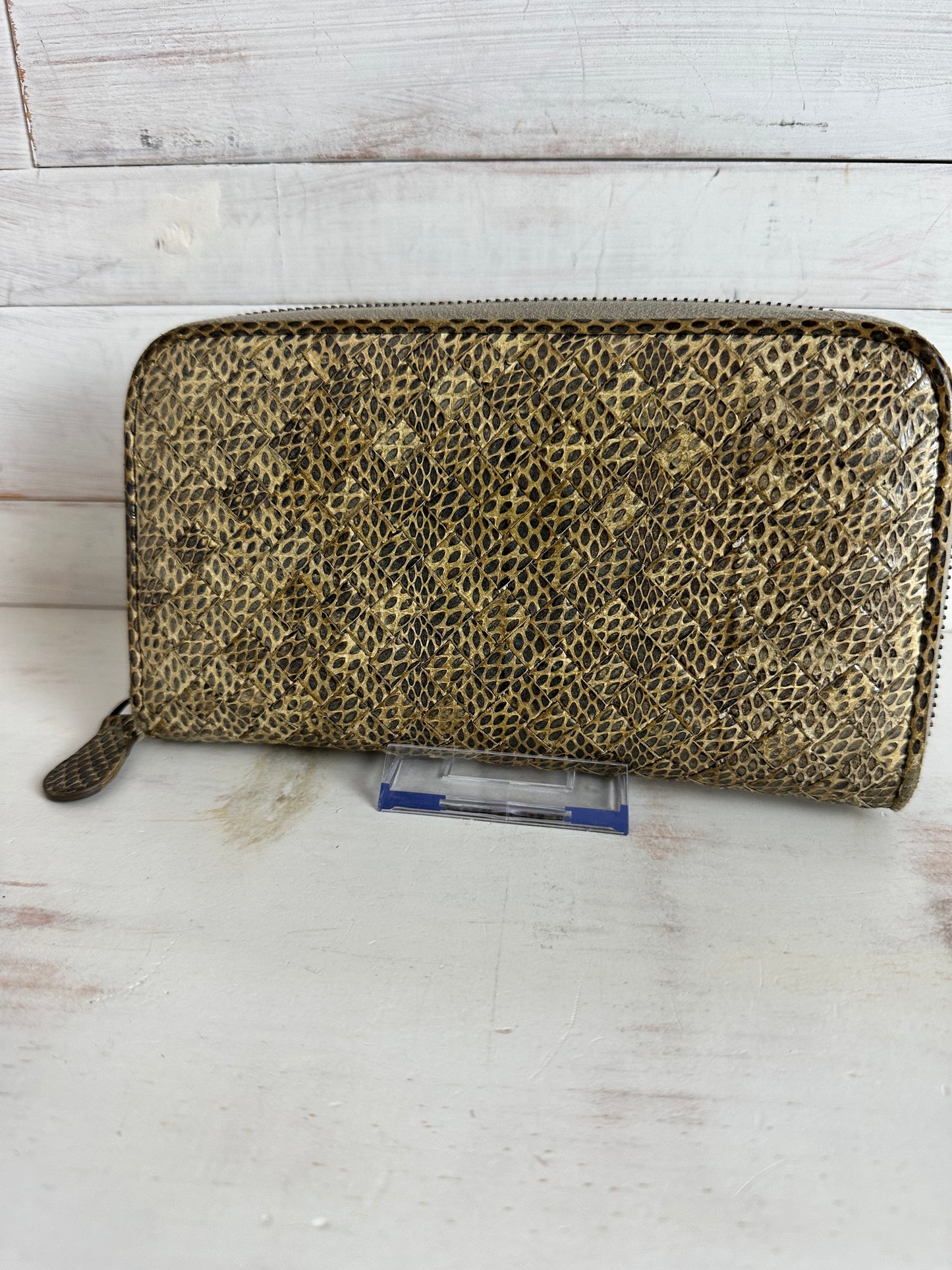 Bottega Veneta Vintage Rare Brown Intrecciato Leather Zip Around Wallet