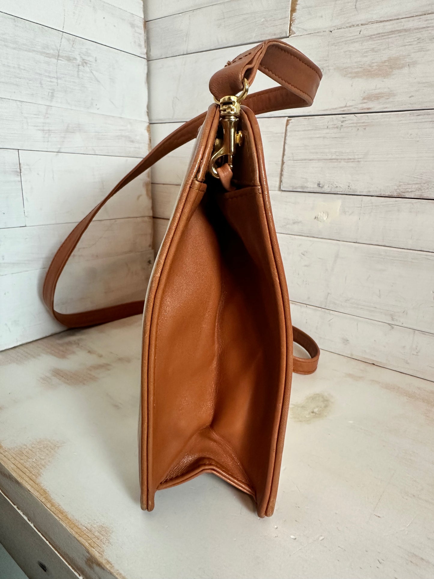 1970’s Valentino Garavani Les Sac Camel/Off White Striped Bag