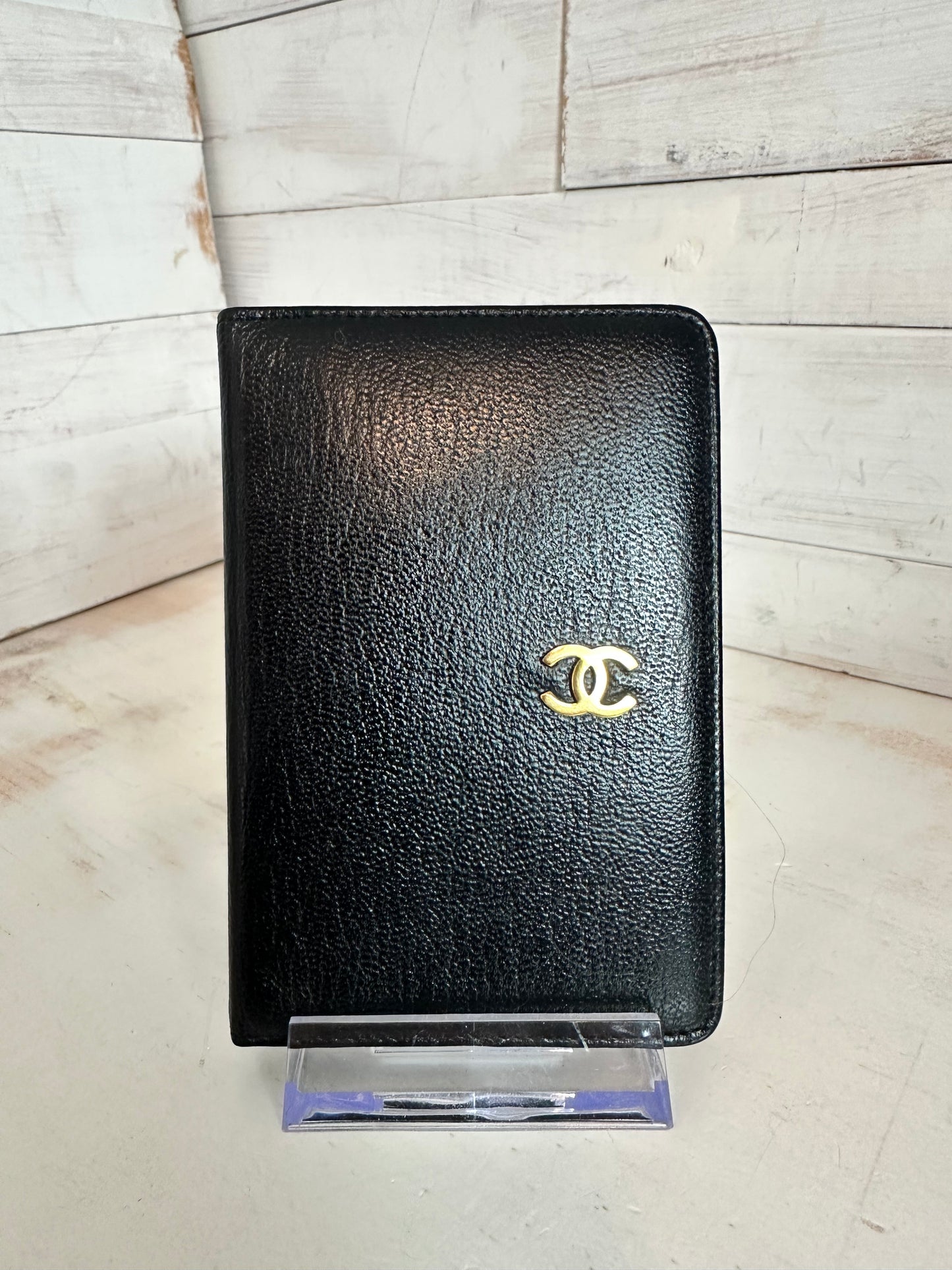 Chanel VINTAGE LIKE NEW Black Caviar Leather Card Holder