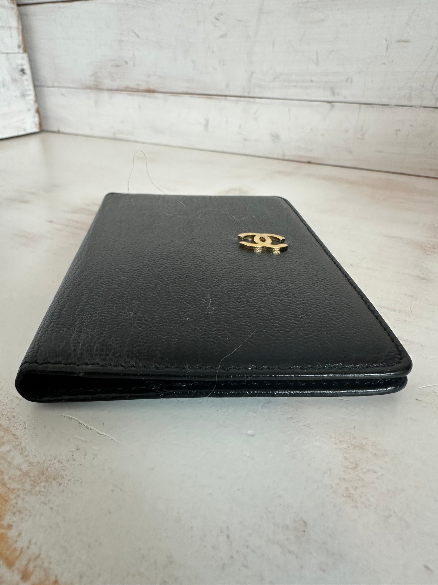 Chanel VINTAGE LIKE NEW Black Caviar Leather Card Holder