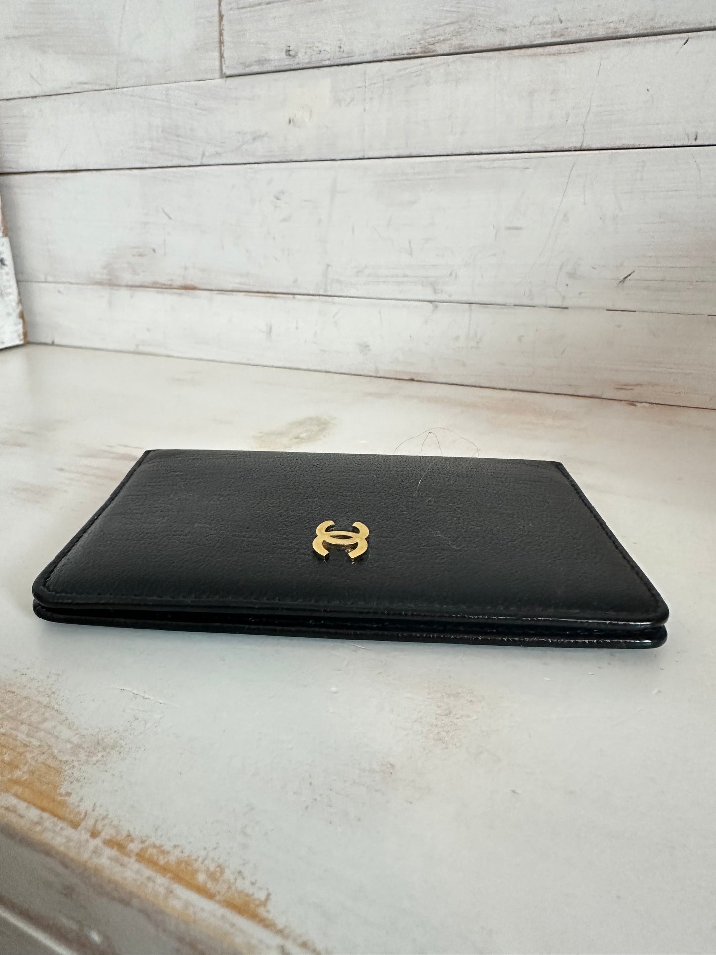 Chanel VINTAGE LIKE NEW Black Caviar Leather Card Holder