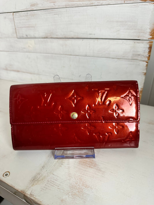 Louis Vuitton Pomme D’Amour Red Vernis Sarah Wallet